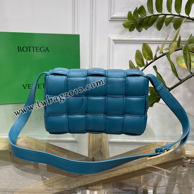Bottega veneta高端女包 寶緹嘉小牛皮編織單肩斜挎包 BV經典款Cassette枕頭包  gxz1127